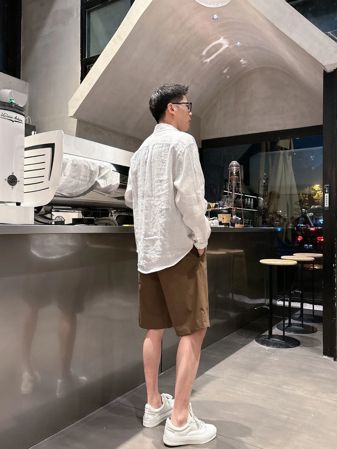 BC 2026 new summer products! Fashionable original men's Versatile shorts🩳Made of customized comfortable fabrics that feel great against the skin🍃Luxury Classic brand original logo design, complete with three standards! Taste and value are shared. It is very comfortable to wear. It is low-key yet luxurious. It is very classy when worn. Needless to say the style and cut of the pants. The upper body is exquisite and vivid. Really first-class top quality materials. Really top-level casual shorts. The upper body is absolutely stylish. Extremely luxurious. Full of personality, grand and Versatile, a must-have for going out on the street! Size:M-3XL
